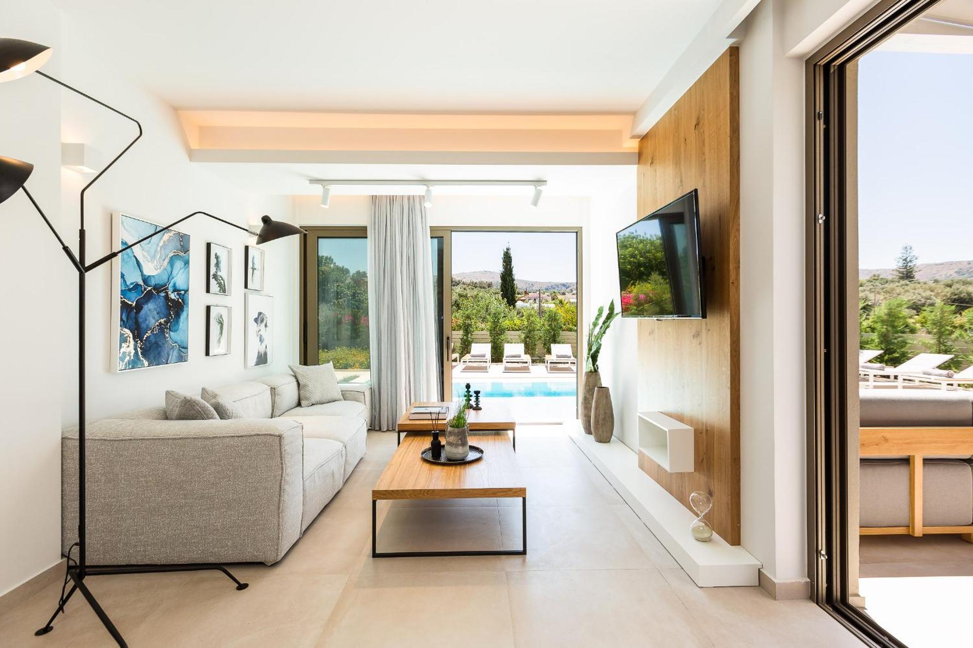 Vasilios Villa, With Pool, Gym & Close To Beach, By Thinkvilla Loutra Екстериор снимка